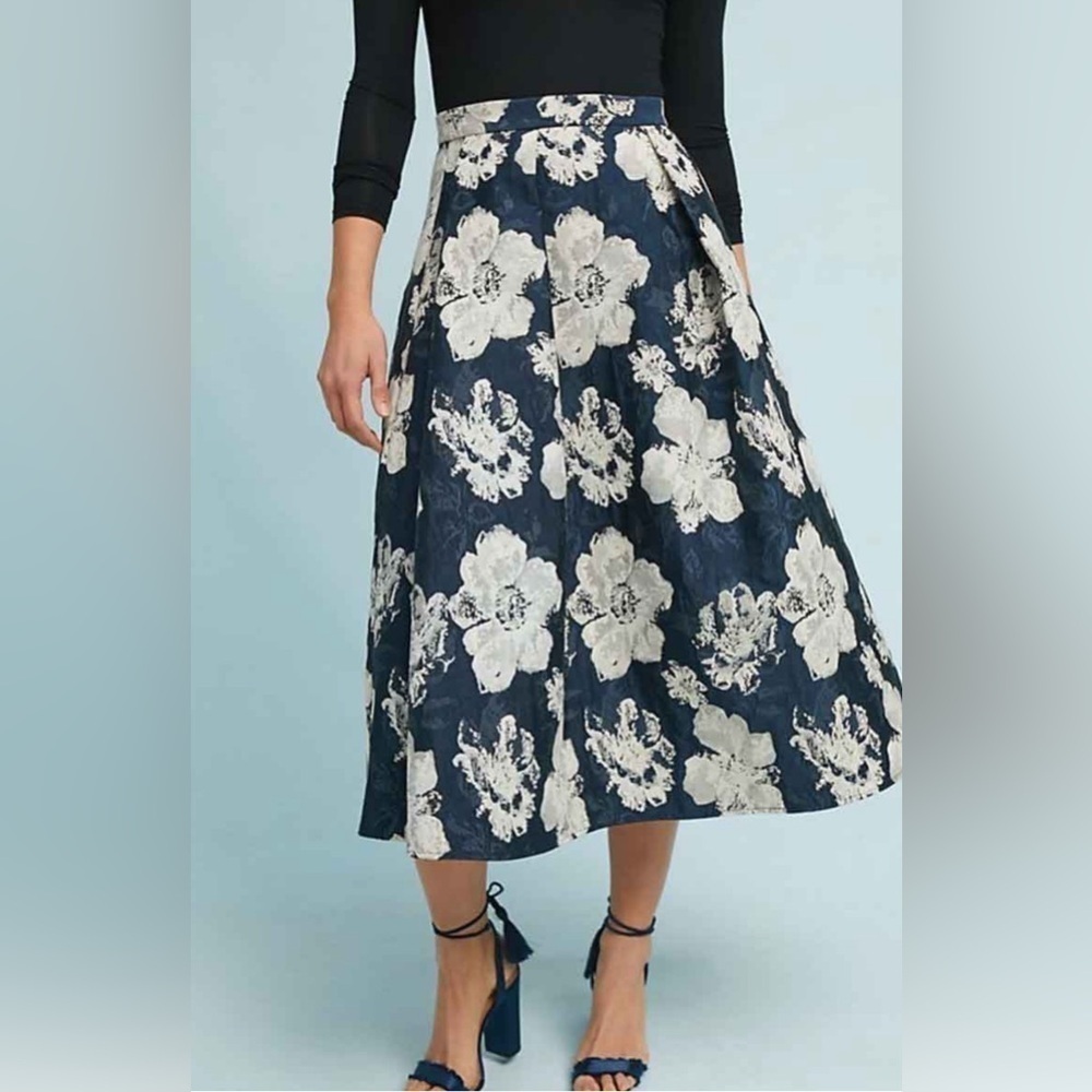 Anthropologie Eva Franco navy and white floral jacquard skirt - Picture 4 of 9